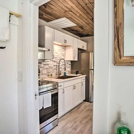 Chic Cottage With Private Yard Steps To Beach! Colonial Beach Exterior photo